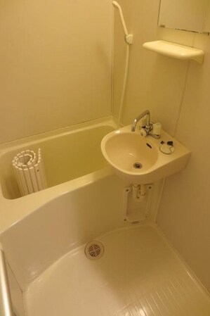 アヴニールAKISHINの物件内観写真